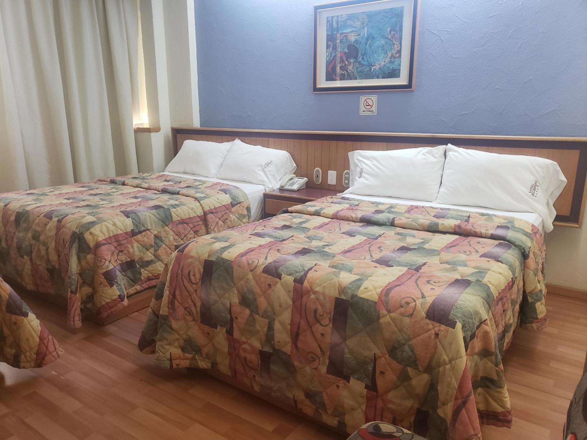 Hotel Alcampo Miranda Oda fotoğraf